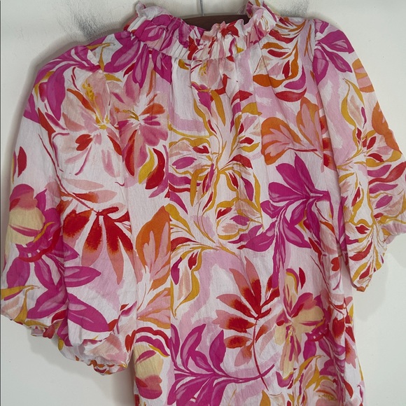 THML Floral Puff Sleeve Blouse Medium Pink Orange Tropical Ruffle Neck - Picture 13 of 16